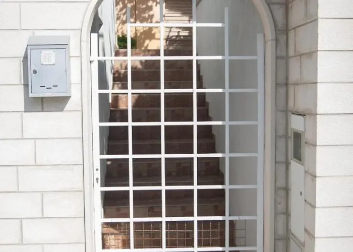 With Parking Space - 8817 Appartamento